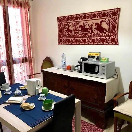 Apartment Vicino Di Maria Pia 4 4 Bagni Per 9 Persone *